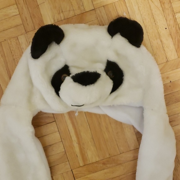 Kids Furry Hat - Picture 2 of 3